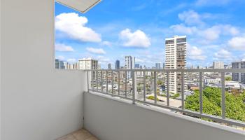 Scenic Towers condo # 10C, Honolulu, Hawaii - photo 4 of 24