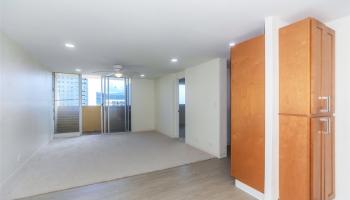 Lakeview Royal condo # 706, Honolulu, Hawaii - photo 2 of 20