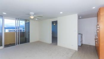 Lakeview Royal condo # 706, Honolulu, Hawaii - photo 3 of 20