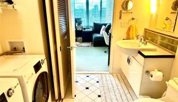 One Archer Lane condo # 2305, Honolulu, Hawaii - photo 6 of 14