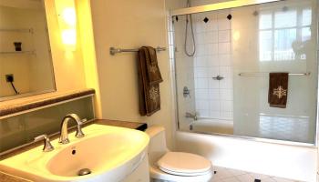 One Archer Lane condo # 2305, Honolulu, Hawaii - photo 6 of 8