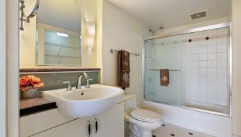 One Archer Lane condo # 2305, Honolulu, Hawaii - photo 6 of 15