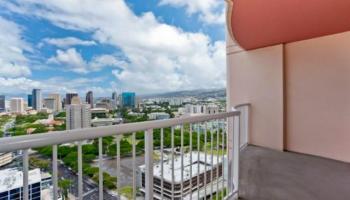 One Archer Lane condo # 3105, Honolulu, Hawaii - photo 3 of 12 One Archer Lane condo # 3105, Honolulu, Hawaii - photo 3 of 12