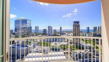 One Archer Lane condo # 3404, Honolulu, Hawaii - photo 5 of 25