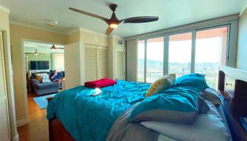 801 S King St Honolulu - Rental - photo 3 of 23