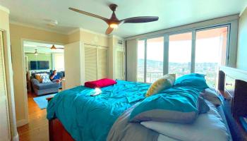 801 S King St Honolulu - Rental - photo 4 of 23