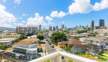 802 Punahou condo # 402, Honolulu, Hawaii - photo 3 of 24