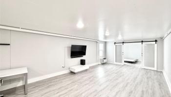 803 Waimanu Street Honolulu - Rental - photo 5 of 12