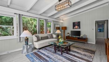 809  Hao Street Aina Haina Area,  home - photo 1 of 25