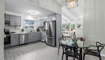 809  Hao Street Aina Haina Area, Diamond Head home - photo 5 of 25