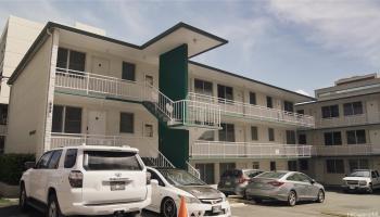 809 Kinau St Honolulu - Multi-family - photo 3 of 9