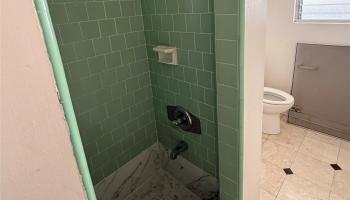 809 Kinau St Honolulu - Multi-family - photo 5 of 9