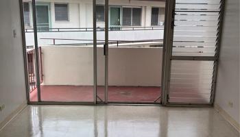 810 University Ave Honolulu - Rental - photo 3 of 12