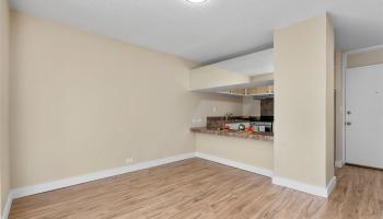 Alohalani Tropicana condo # 401, Honolulu, Hawaii - photo 4 of 23