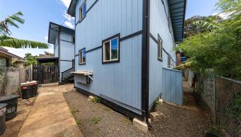 815 Lopez Lane Honolulu - Multi-family - photo 2 of 25