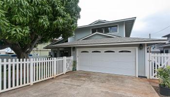 816 8th Ave Kaimuki, Diamond Head home - photo 1 of 25 816 8th Ave Kaimuki, Diamond Head home - photo 1 of 25