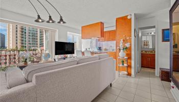 King Manor condo # 1007, Honolulu, Hawaii - photo 4 of 25