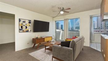 King Manor condo # 907, Honolulu, Hawaii - photo 5 of 16