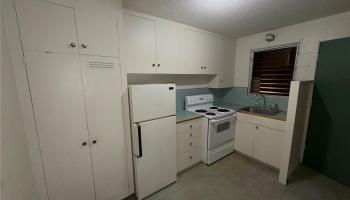 818 University Ave Honolulu - Rental - photo 1 of 10