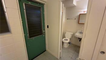 818 University Ave Honolulu - Rental - photo 5 of 10