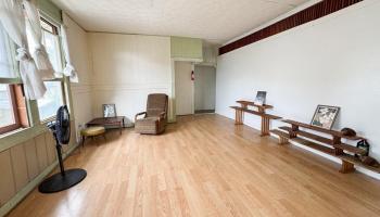 82  Hoku Street Hilo, South Hilo home - photo 3 of 15