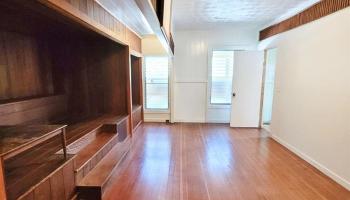 82  Hoku Street Hilo, South Hilo home - photo 4 of 17