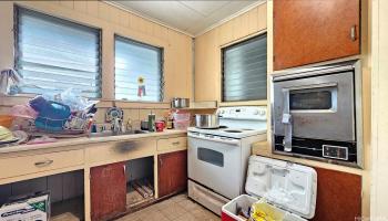 821 Pumehana Street Honolulu - Multi-family - photo 6 of 13