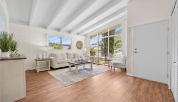 822  Kalalea Street Koko Head Terrace, Hawaii Kai home - photo 3 of 25