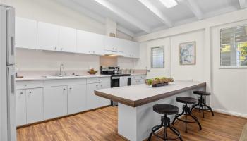 822  Kalalea Street Koko Head Terrace, Hawaii Kai home - photo 4 of 25