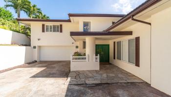 824 Ikena Cir Honolulu - Rental - photo 3 of 25