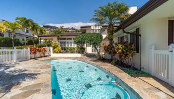 824 Ikena Cir Honolulu - Rental - photo 6 of 25