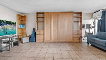 Ward Kinau condo # 1211, Honolulu, Hawaii - photo 4 of 20