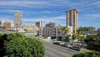 Ward Kinau condo # 203, Honolulu, Hawaii - photo 1 of 21 Ward Kinau condo # 203, Honolulu, Hawaii - photo 1 of 21