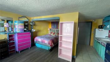 Ward Kinau condo # 604, Honolulu, Hawaii - photo 4 of 9