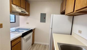 Coolidge Gardens condo # 412, Honolulu, Hawaii - photo 4 of 10