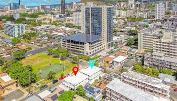 827 Alder Street Honolulu - Multi-family - photo 4 of 17