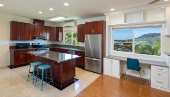 841 20th Ave Honolulu - Rental - photo 6 of 8