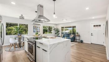 84-1001  Lahaina Street Makaha, Leeward home - photo 4 of 25