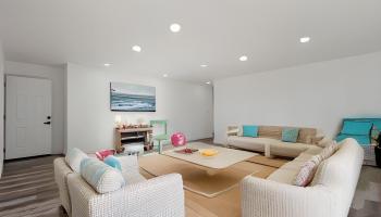 84-1036  Noholio Road Makaha, Leeward home - photo 2 of 25