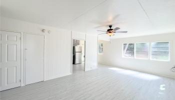 84-290 Makaha Valley Rd Waianae - Rental - photo 4 of 25