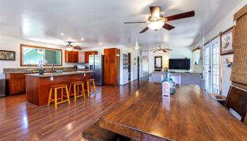 84-387  Jade Street Makaha, Leeward home - photo 6 of 25