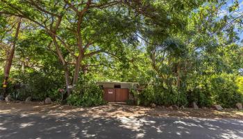 84-425  Makaha Valley Road Makaha, Leeward home - photo 2 of 23