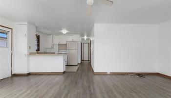 84-570  Farrington Hwy Makaha, Leeward home - photo 4 of 17