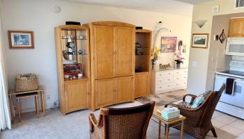 Makaha Valley Towers condo # 1001, Waianae, Hawaii - photo 3 of 19