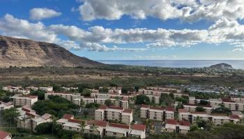 Makaha Valley Towers condo # 1605, Waianae, Hawaii - photo 4 of 11