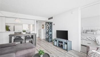 Makaha Valley Towers condo # B1008, Waianae, Hawaii - photo 3 of 22