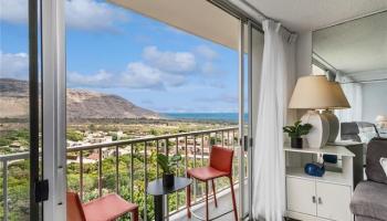 Makaha Valley Towers condo # B1008, Waianae, Hawaii - photo 5 of 22
