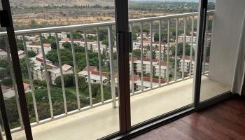 Makaha Valley Towers condo # B1606, Waianae, Hawaii - photo 1 of 15