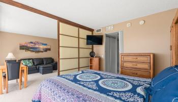 Makaha Valley Towers condo # C1210, Waianae, Hawaii - photo 6 of 25