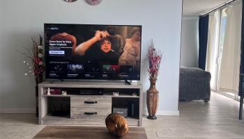 Makaha Valley Towers condo # C1310, Waianae, Hawaii - photo 5 of 22